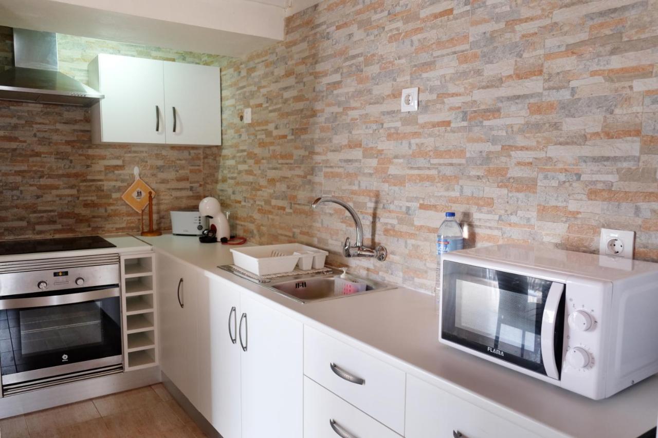 Magnolia - Casa Com Dois Quartos Junto Ao Mar - Renovada Em 2023 Mosteiros  Eksteriør bilde