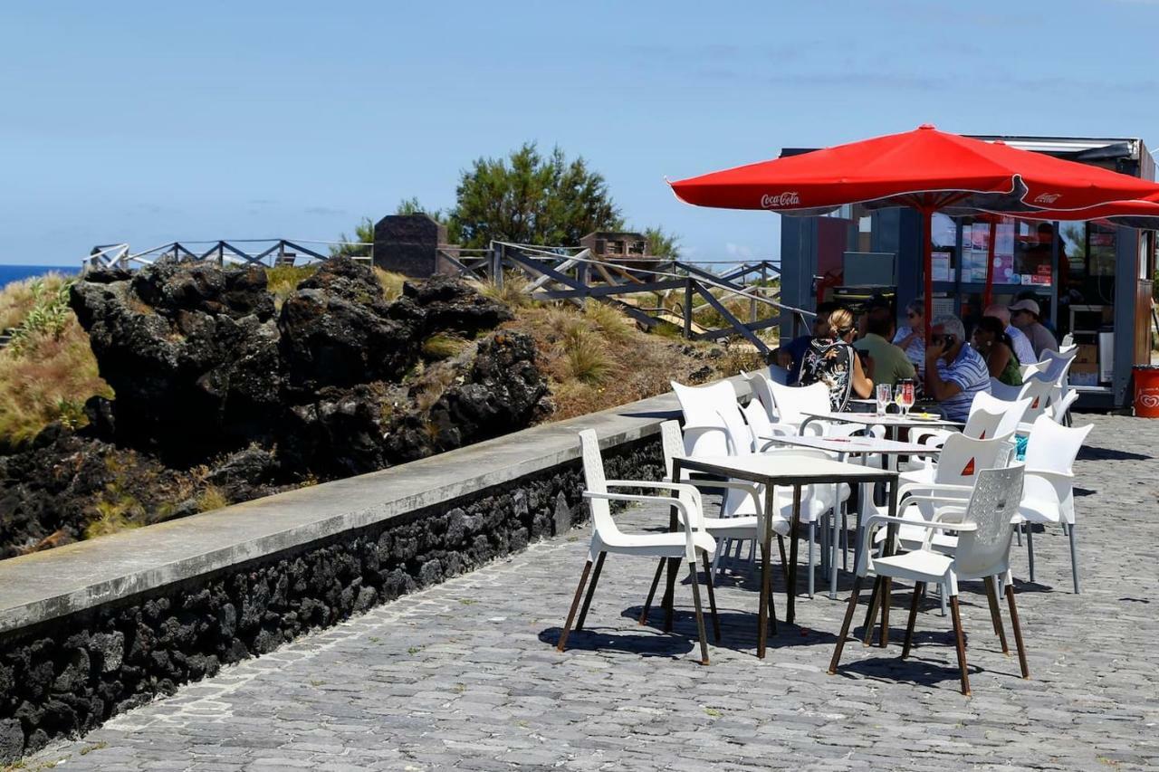 Magnolia - Casa Com Dois Quartos Junto Ao Mar - Renovada Em 2023 Mosteiros  Eksteriør bilde